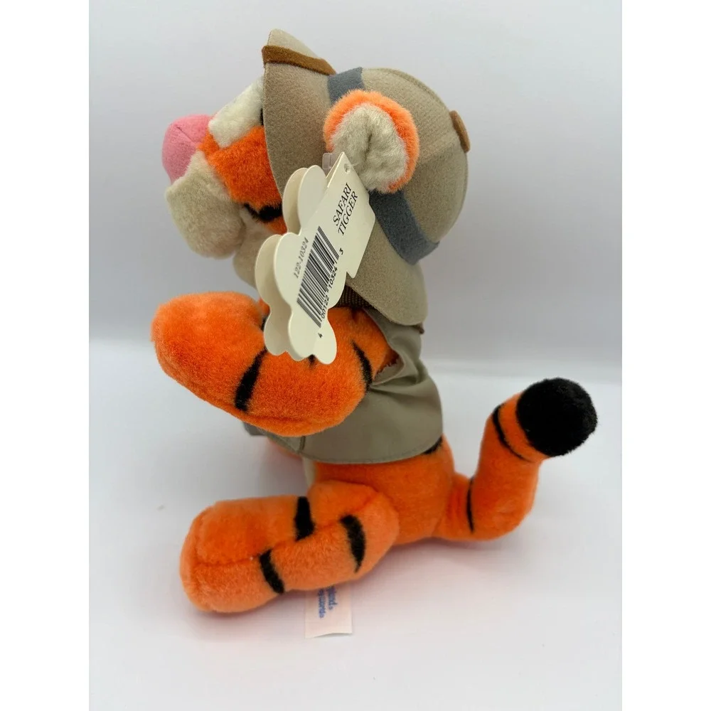 Vintage Disneyland Safari Tigger Plush Winnie the Pooh Vest Hat Binoculars NWT